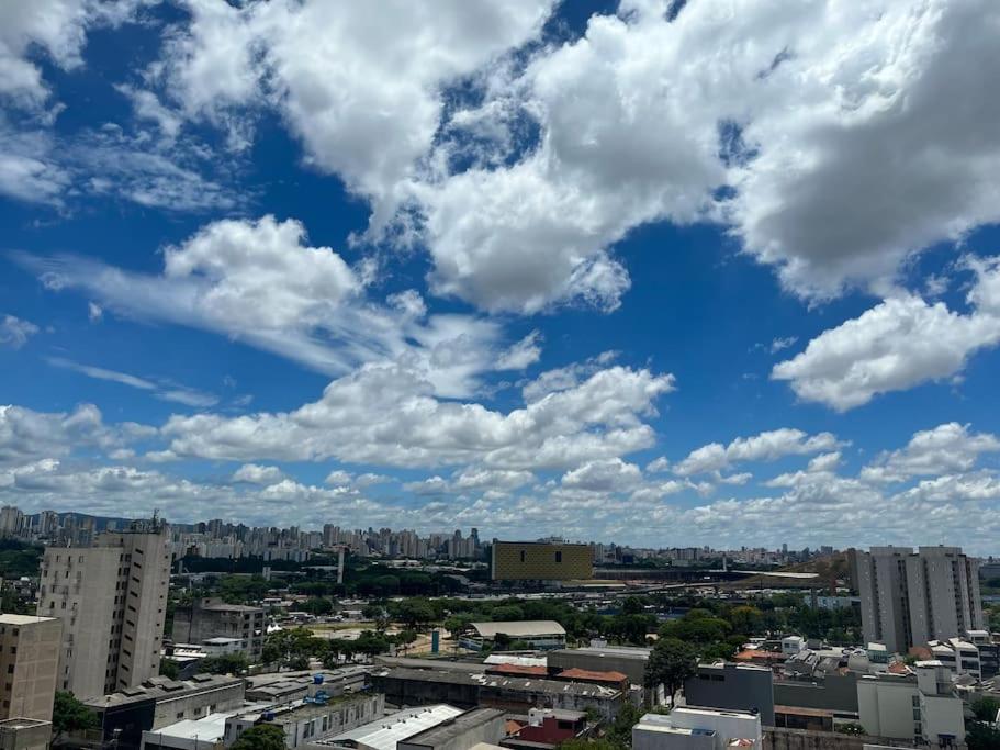 Amplo Linda Vista Sp/allianz/ Sambodromo Apartment